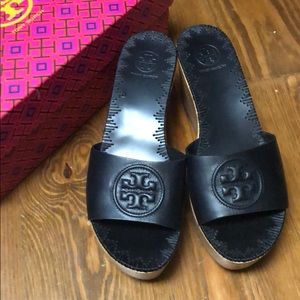 Tory Burch Patty 80mm wedge slide in black
